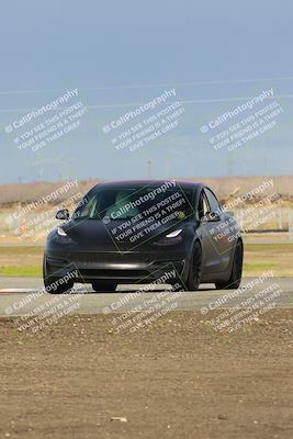 media/Jan-08-2023-OnGrid (Sun) [[46c634b271]]/Yellow/Sweeper(120)/